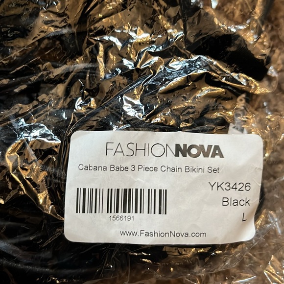 Black 3 piece bikini set - Picture 4 of 7